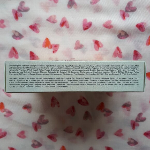 Becca Cosmetics: Glow On The Glow Kit - Moonstone - Picture 4 of 15